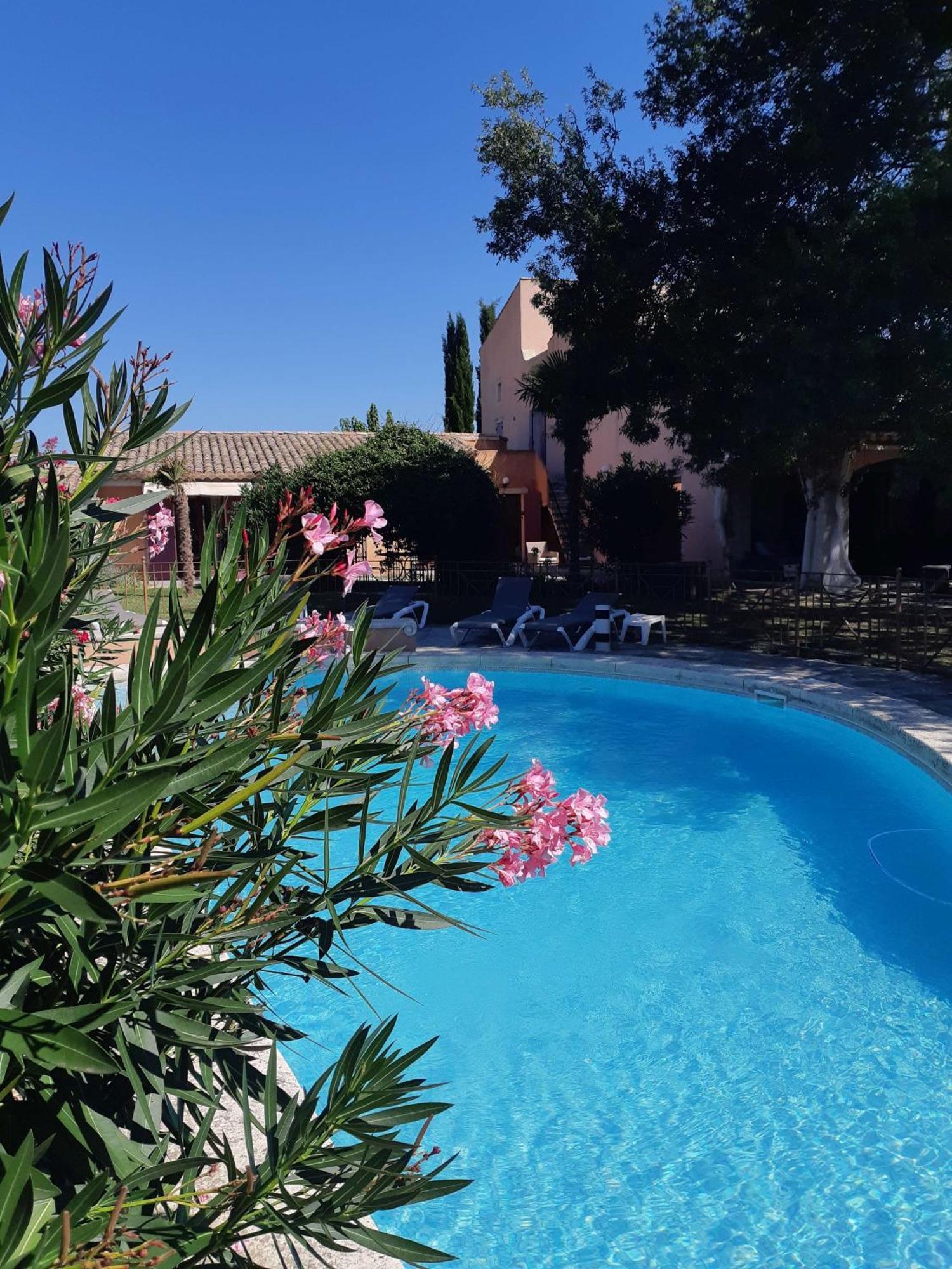 Alba-la-Romaine Chambres D'Hotes, B&B La Musardiere المظهر الخارجي الصورة
